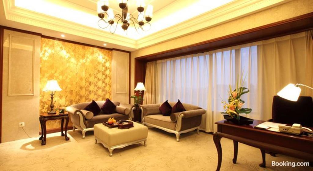 Grand Hotel Nanjing 南靖县 外观 照片